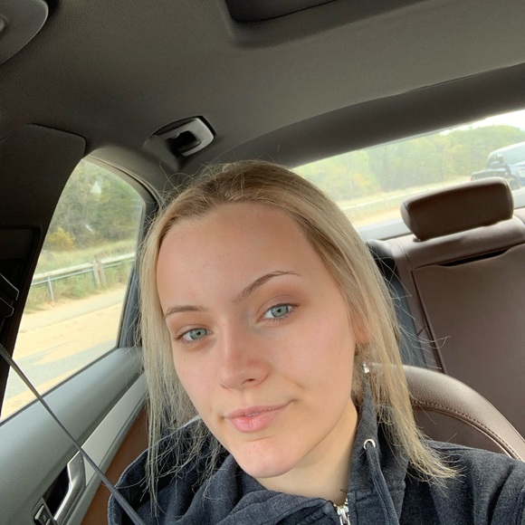 Meet your Posher, Ginger - Picture 1 of 1